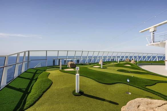 Oceania Cruises Putting Green.jpg